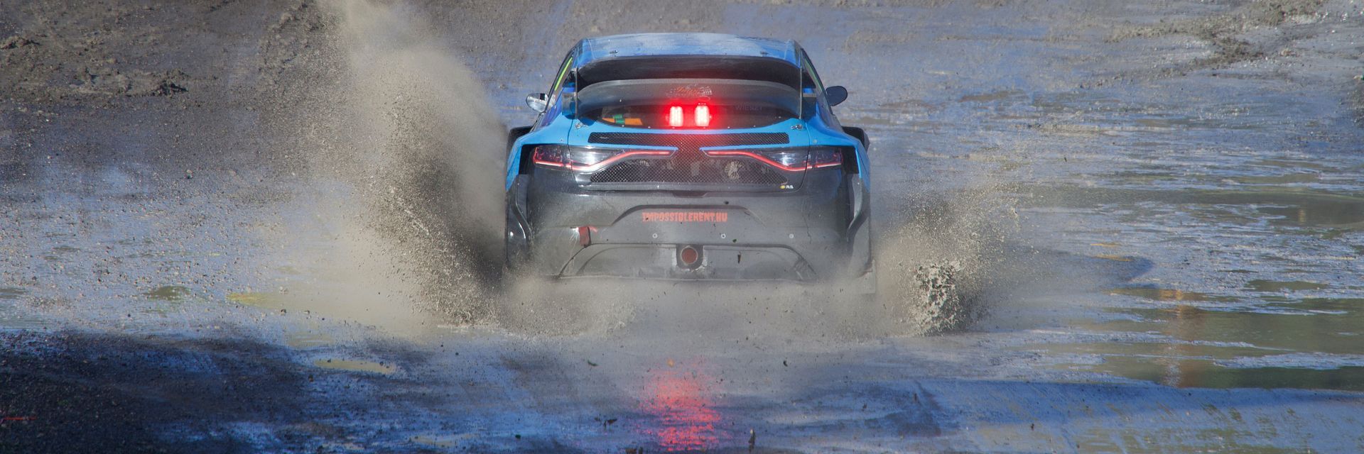 Photographing Rallycross at Lydden Hill