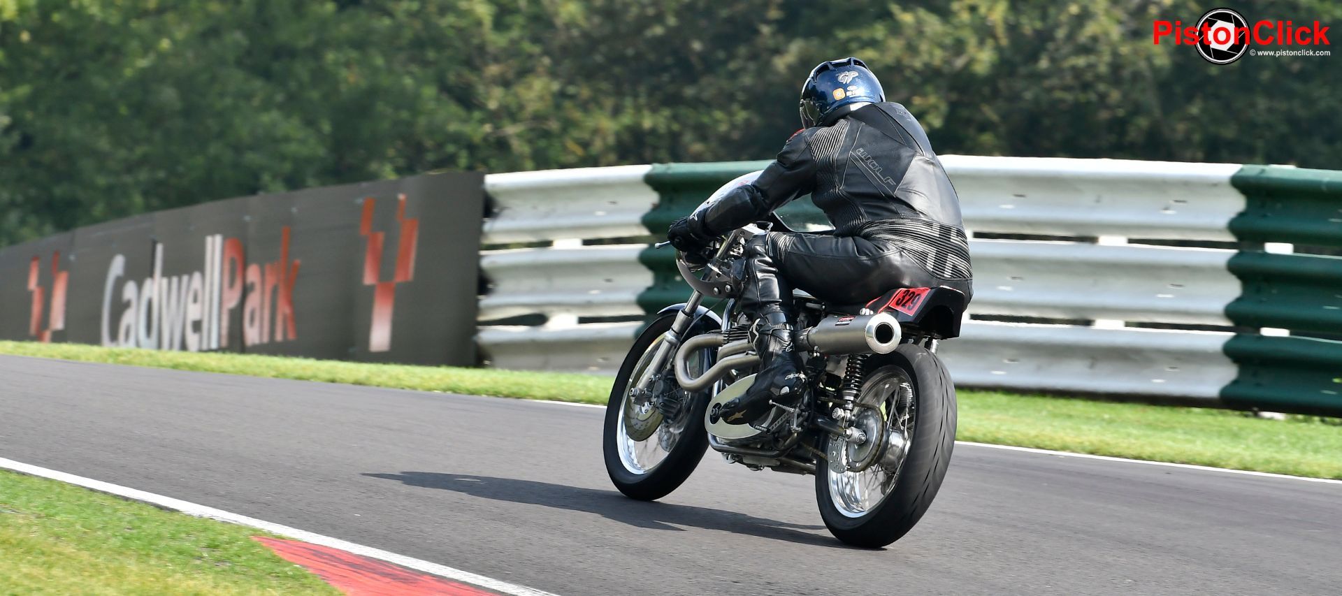Cadwell Moto photographing the Classic Bike Track Days