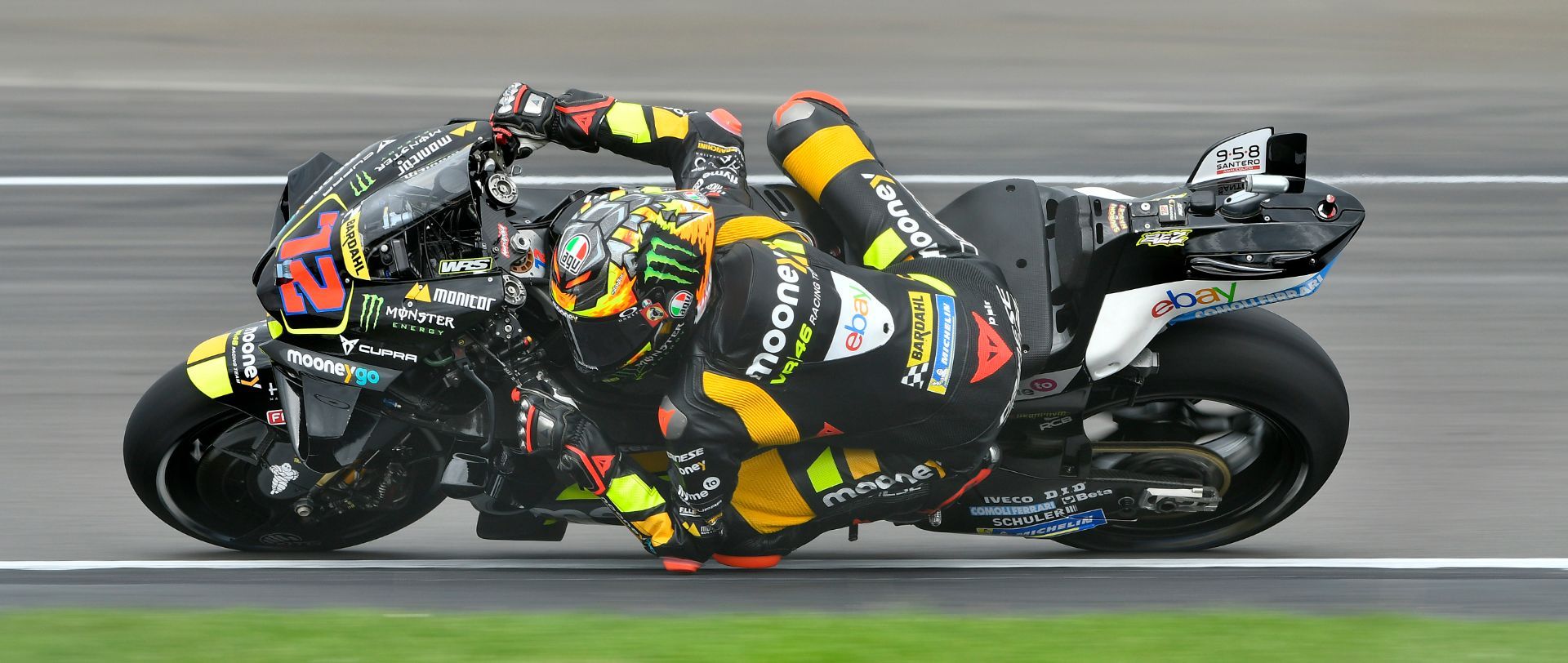 Photographing MotoGP