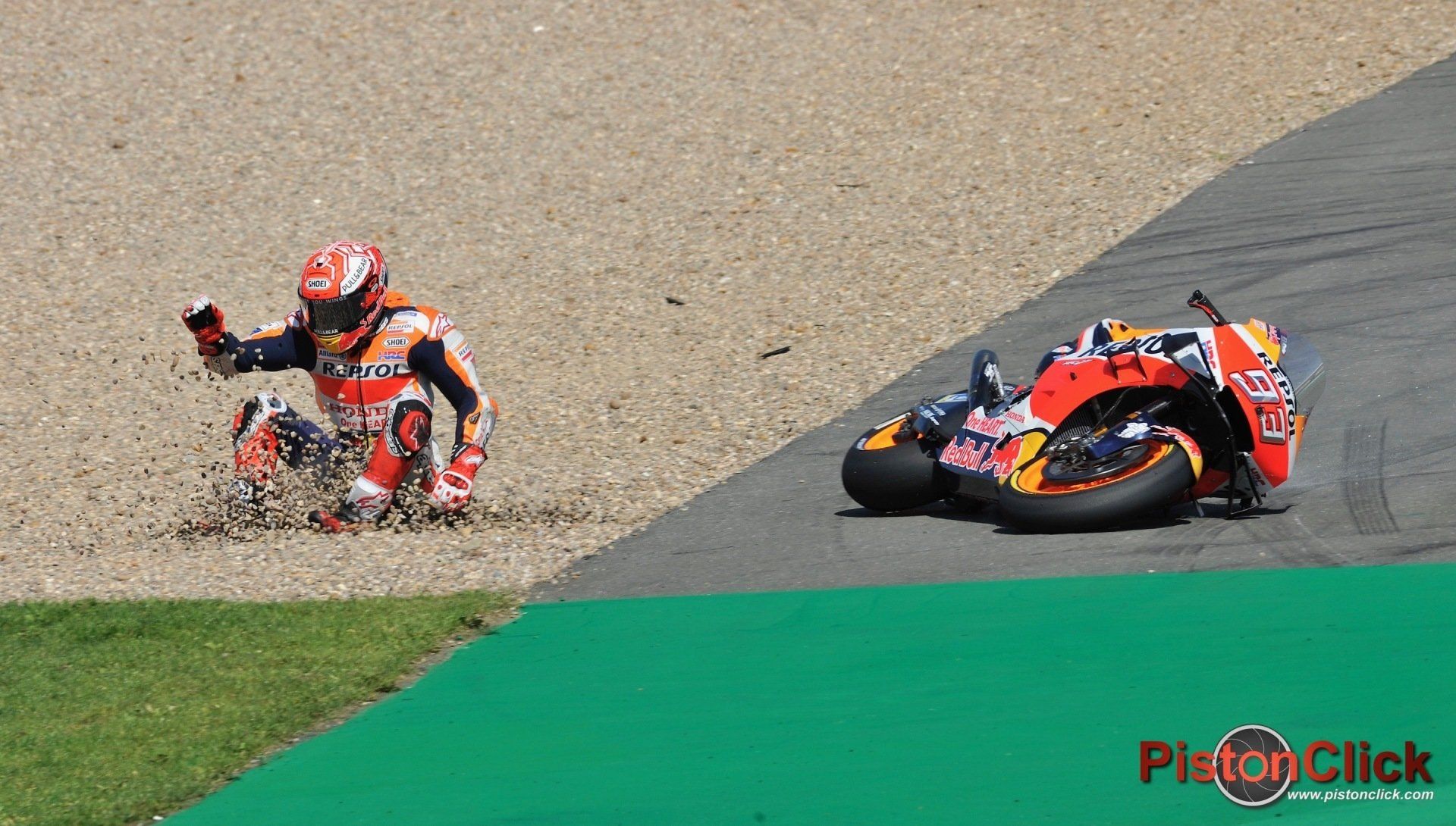 Mark Marquez crash