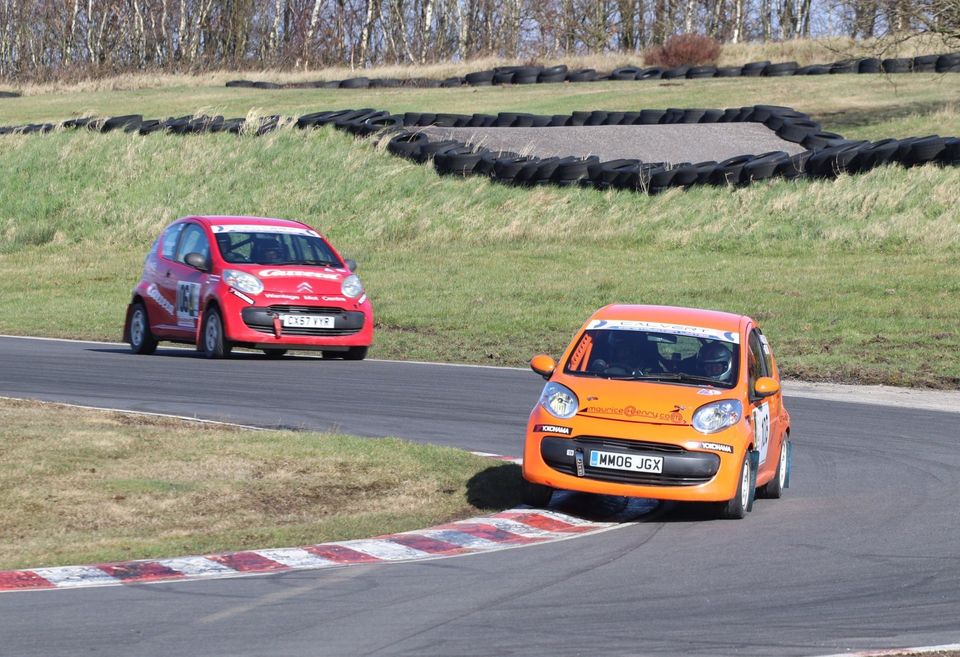 Maurice Henry and Mike Jode in the Citroen C1