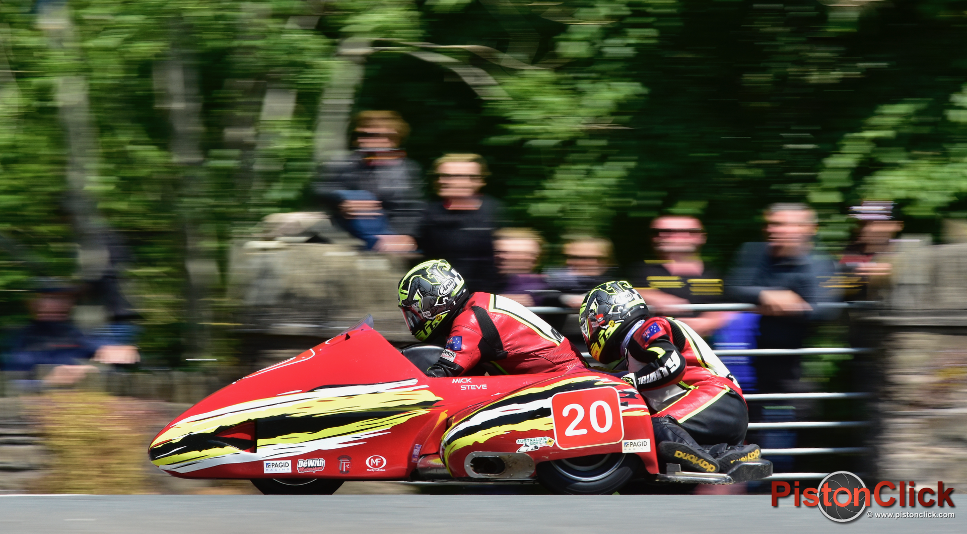 sidecar Mick Alton with Stephen Bonne as the passenger