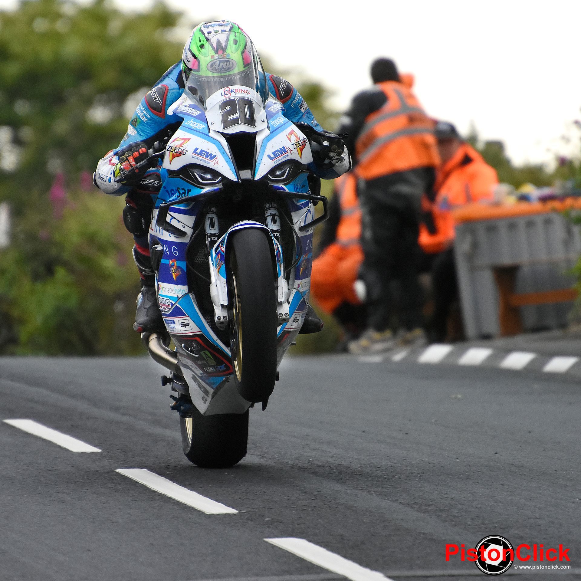 Nikon Camera Teleconverters review