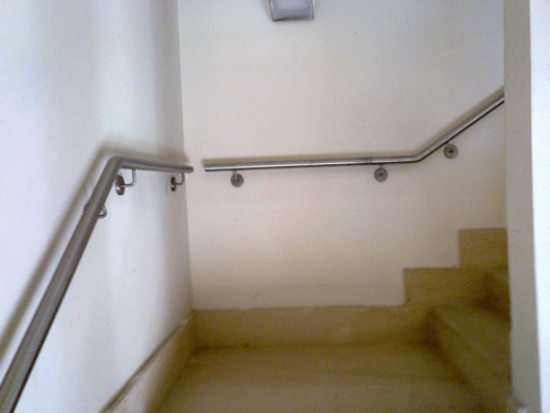 Barandilla decorativa a medida para interiores Ecobiometal