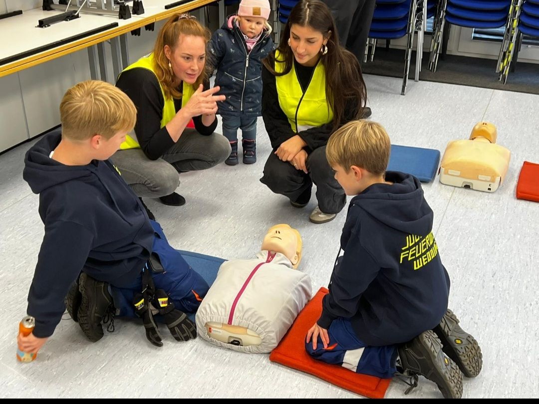 Feuerlöschübung Landarztpraxis Weddingstedt 2023