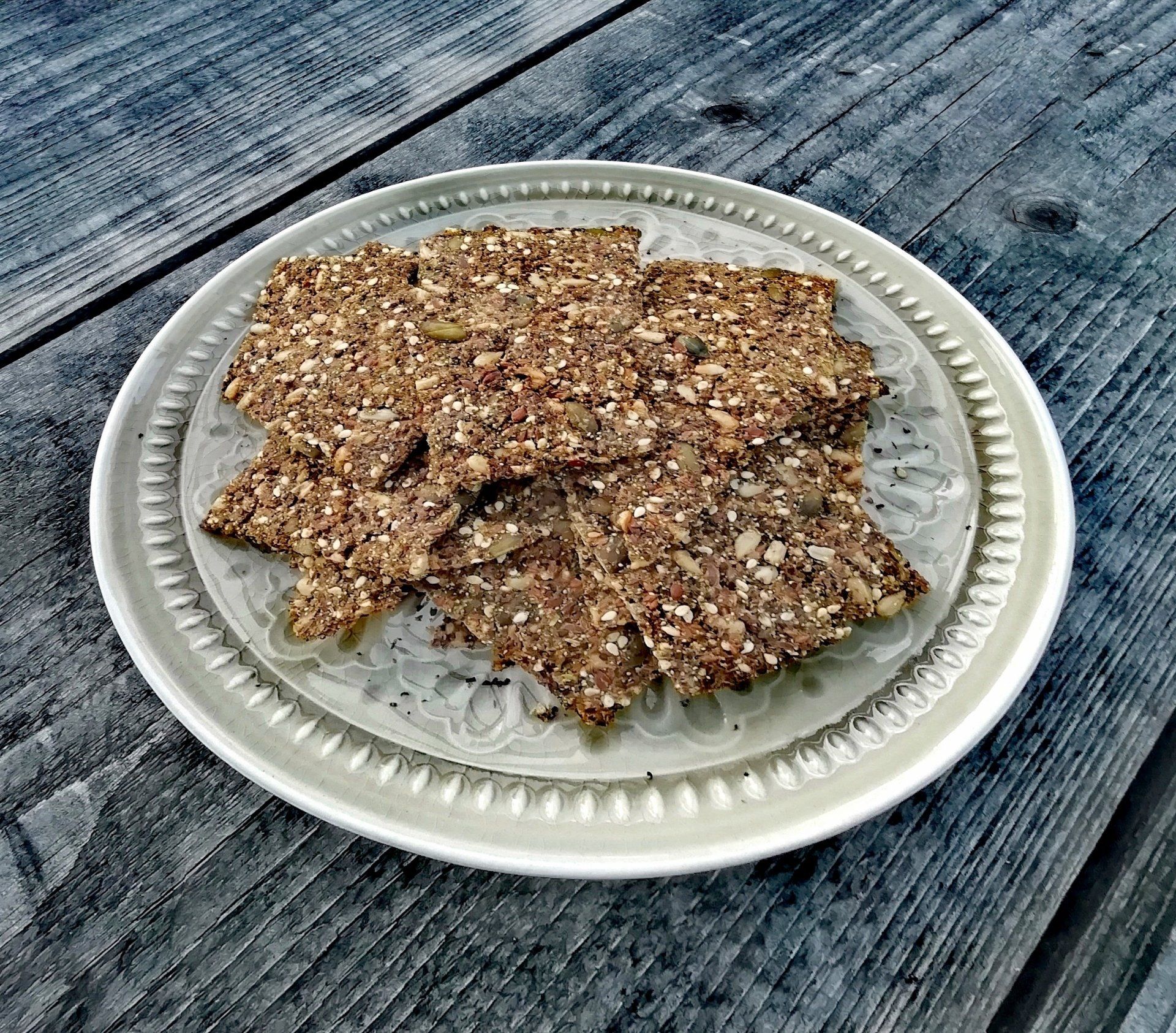 Wildsamen-Knäckebrot Wildsamen-Knäckebrot