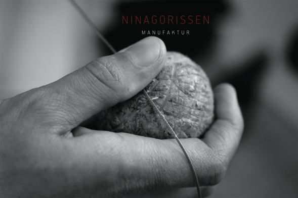 Faden wachsen einer Feintäschnerin NINAGORISSEN MANUFAKTUR