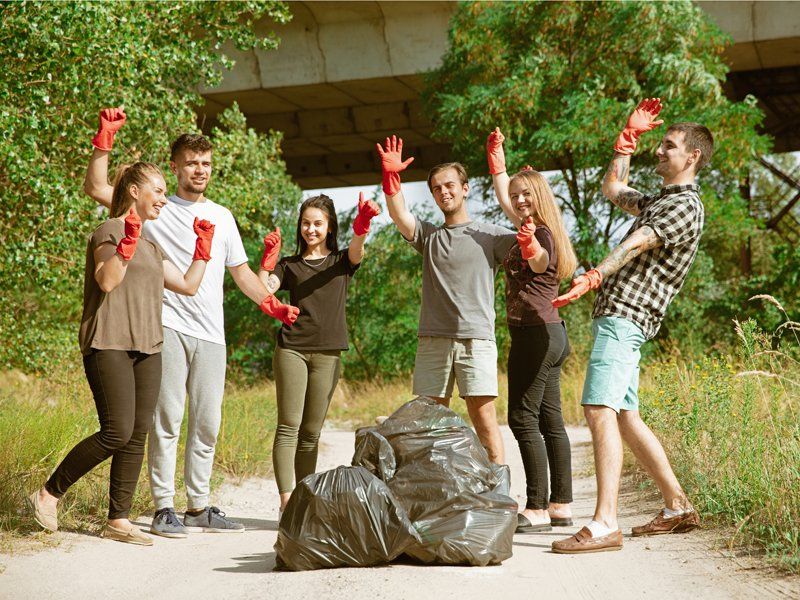Müll sammeln als Go Green Event Teambuilding