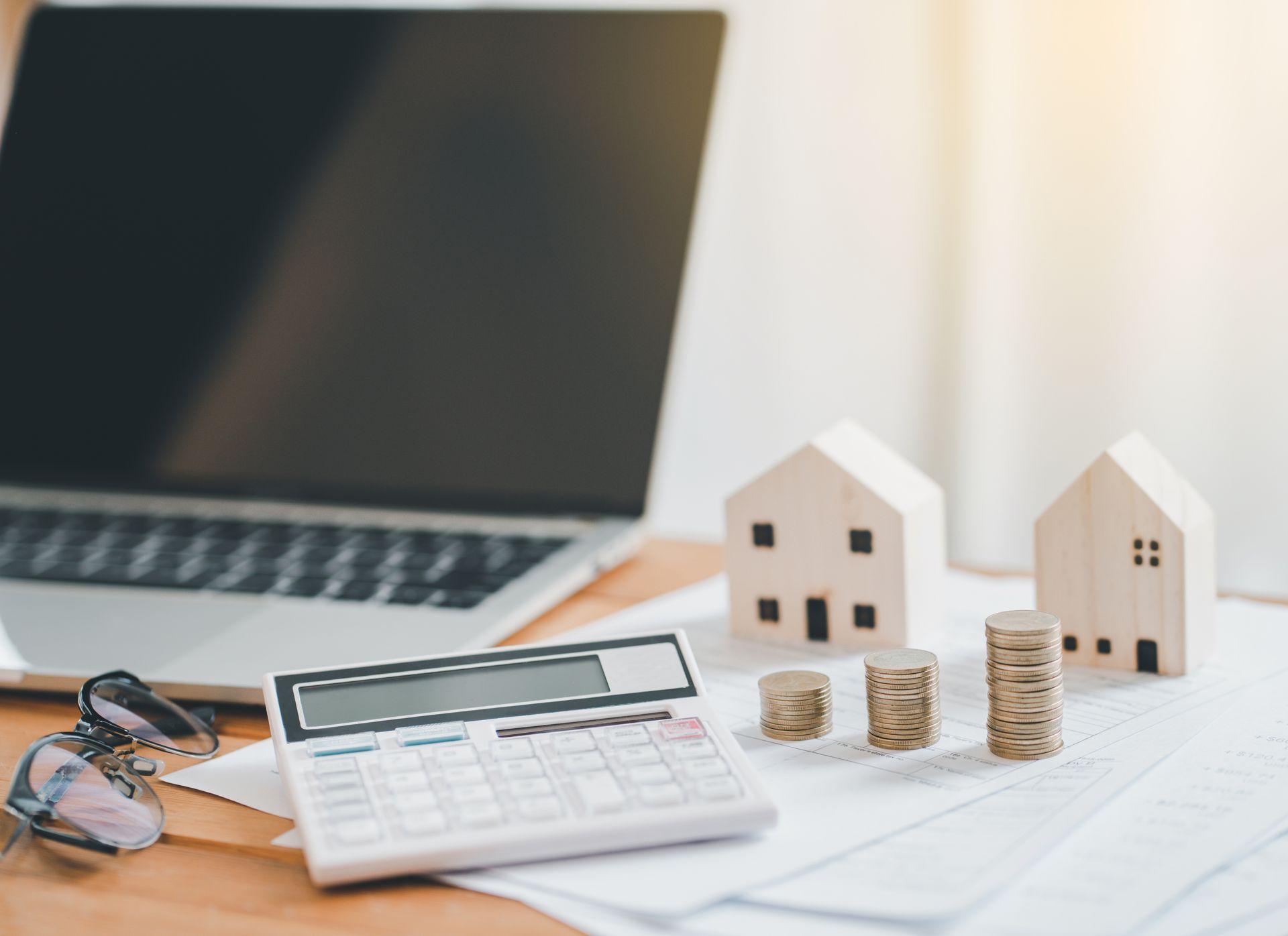 HIKV. - Mit Immobilieninvestitionen - Steuern sparen!