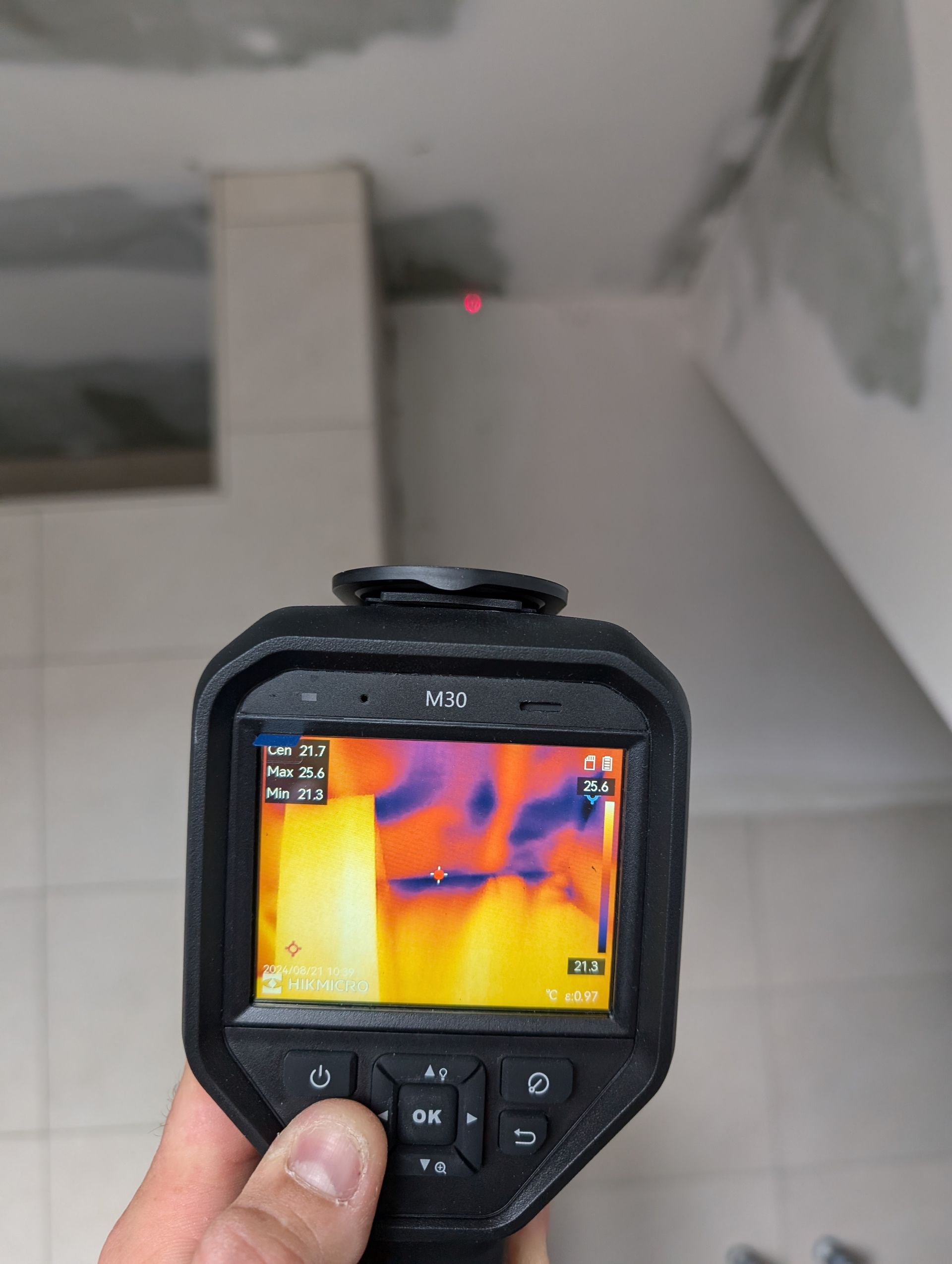 Wärmebildkameras zur Leckageortung bei BlowerDoor Messungen