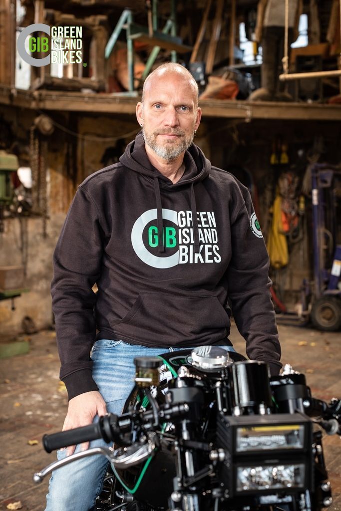 Oliver Bluhm Inhaber Green Island Bikes. Klassische und exklusive Motorrad Unikate