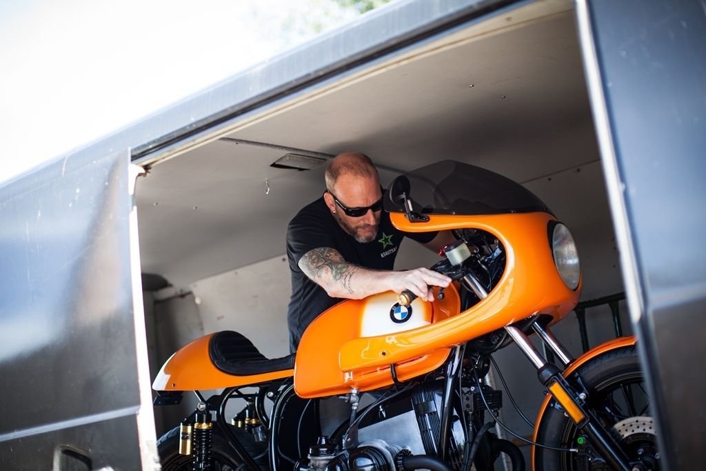 BMW Umbau einer R 100 RS von Green Island Bikes