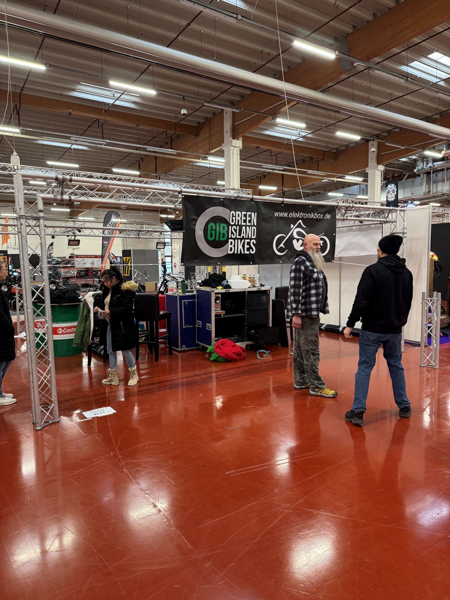 Gesamtansicht des Custombike Messestands auf der Custombike Show 2025