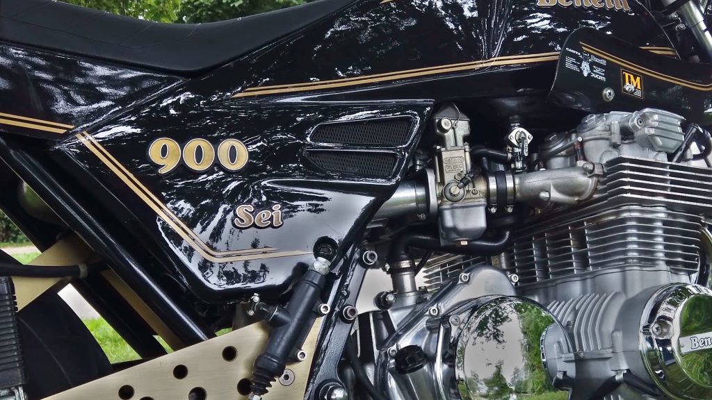 Demharter Benelli SEI 900 Verkauf Klassische und exklusive Motorrad Unikat von Green Island Bikes