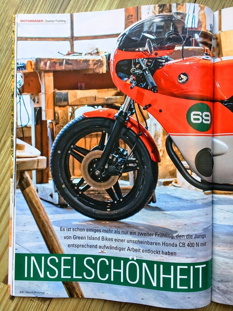 Ein Green Island Bike in der Fachzeitschrift Klassik Motorrad
