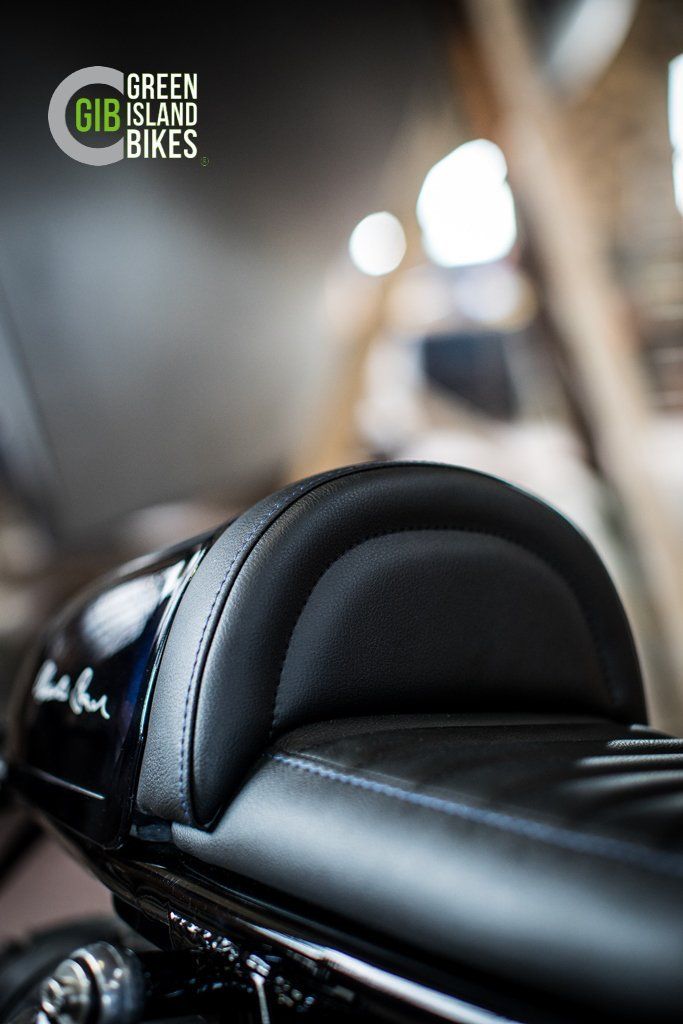 Moto Guzzi Le Mans Klassische und exklusive Motorrad Unikat von Green Island Bikes.