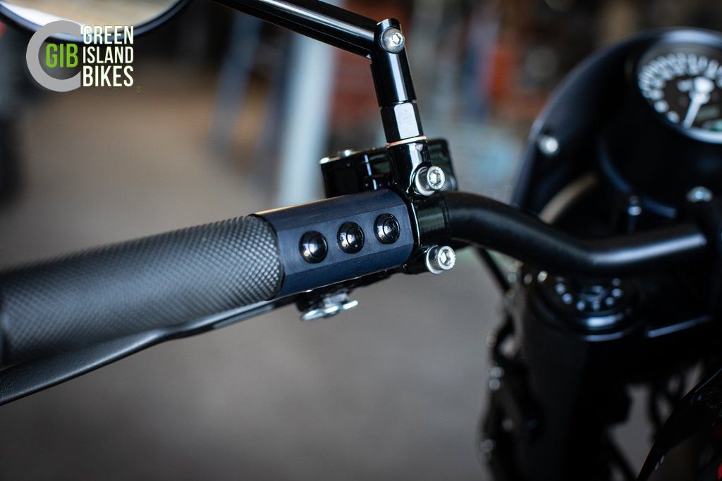 Ducati 900 Ur-Monster  Klassisches und exklusives Motorrad Unikat von Green Island Bikes