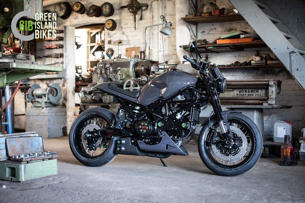 Ducati 900 Ur-Monster Klassisches und exklusives Motorrad Unikat von Green Island Bikes