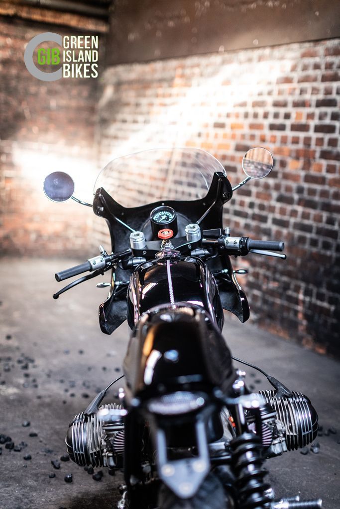 Green Island Bikes BMW R 100 RT im Retro-Patina-Design
