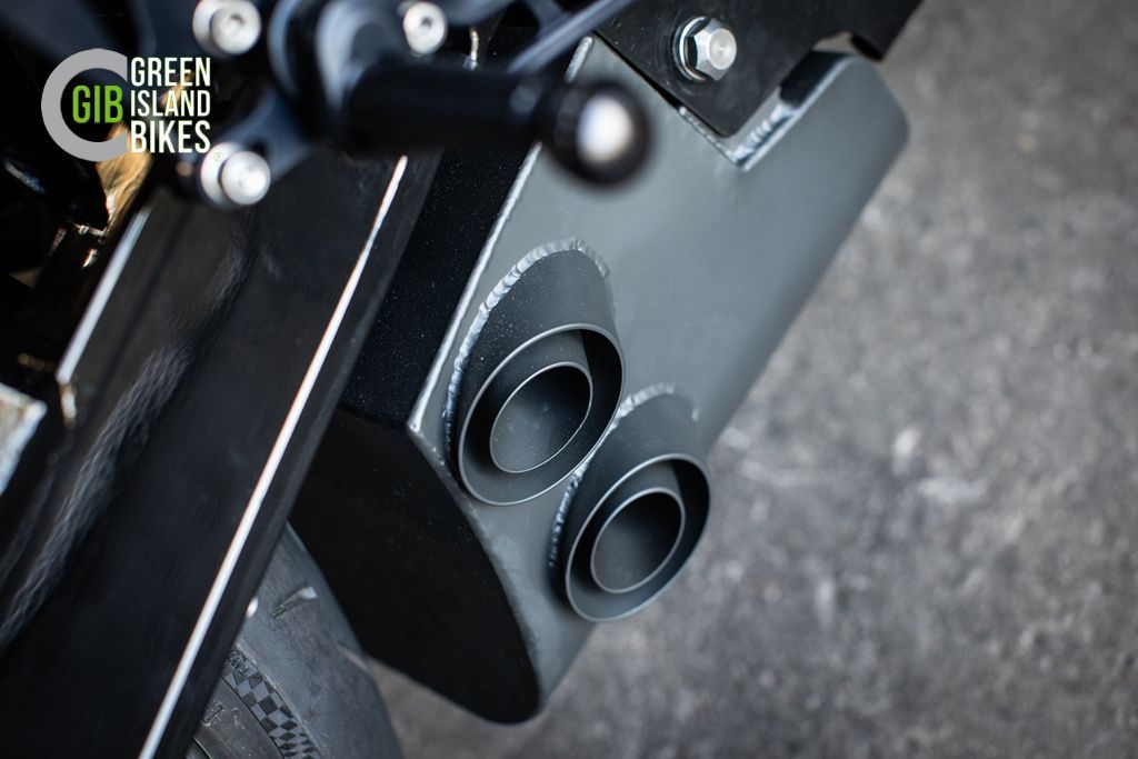 Exklusive Ducati Ur-Monster im klassischen Green Island Bikes Stil