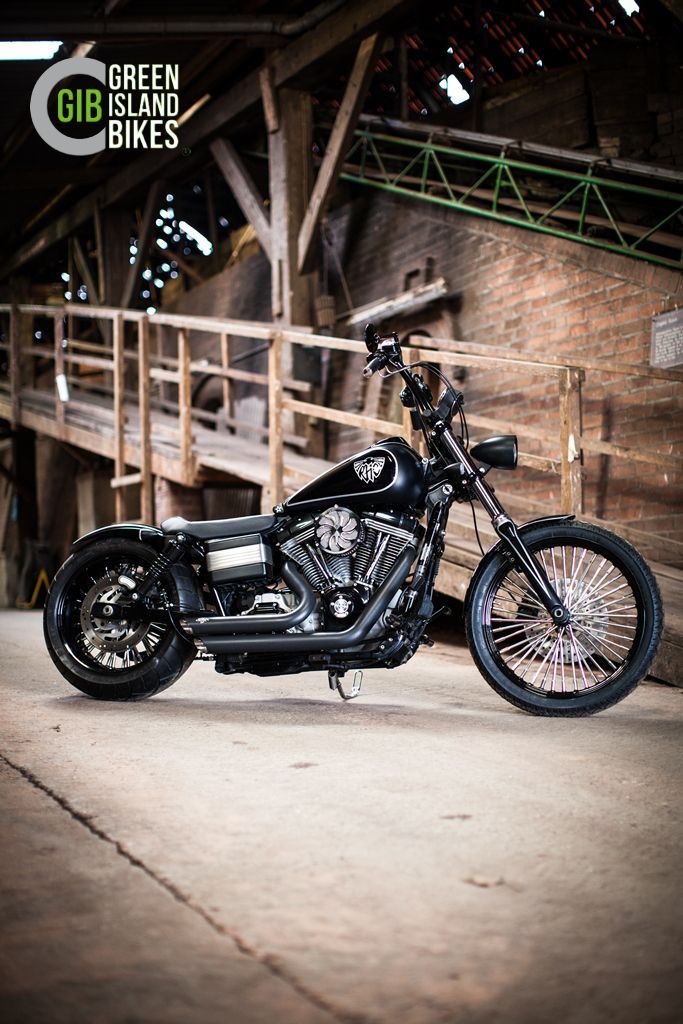 Geändertes Heckteil im klassischen Custombike-Design