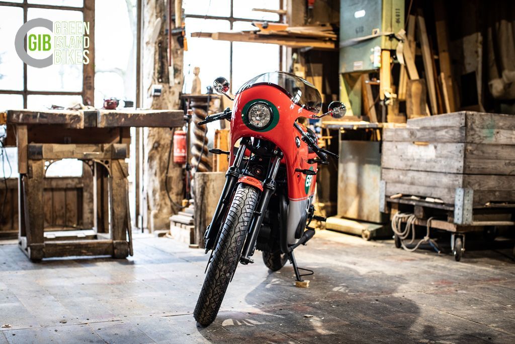 GIB Honda Custombike mit klassischer 60s-Rennsportästhetik