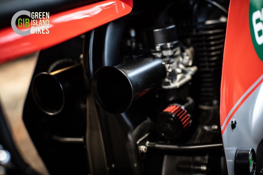 Klassisches Racing-Design trifft moderne Technik im GIB Honda Umbau