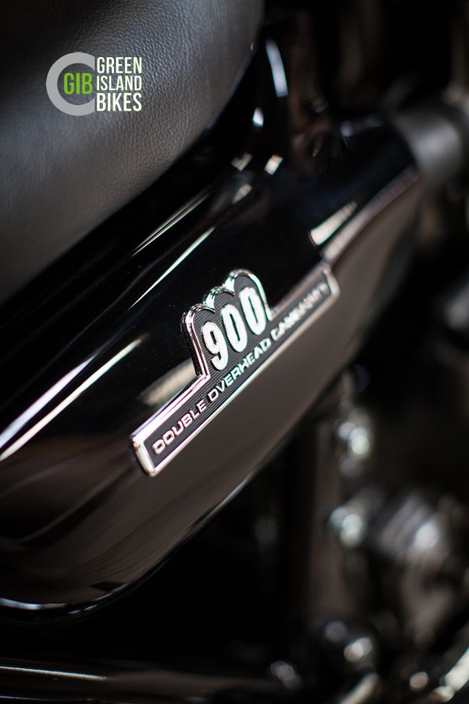 Green Island Bikes Manufakturarbeit an der Kawasaki Z1