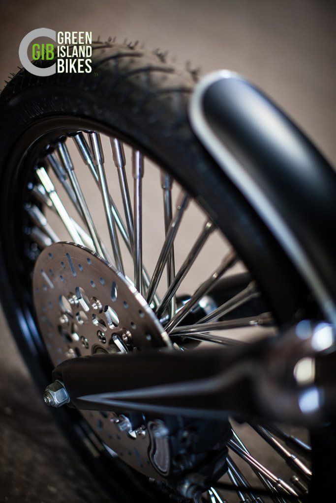 Harley Dyna  Klassische und exklusive Motorrad Unikat von Green Island Bikes