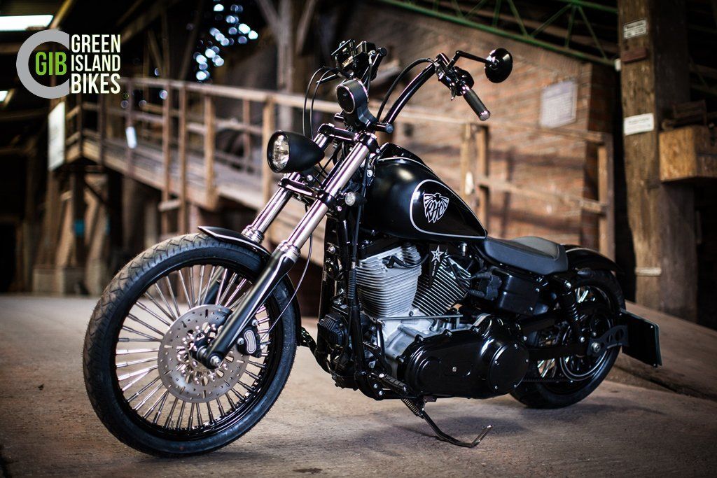 Harley Dyna  Klassische und exklusive Motorrad Unikat von Green Island Bikes