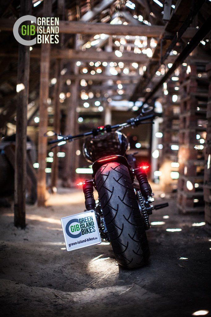 Harley Sportster Klassisches und exklusives Motorrad Unikat von Green Island Bikes