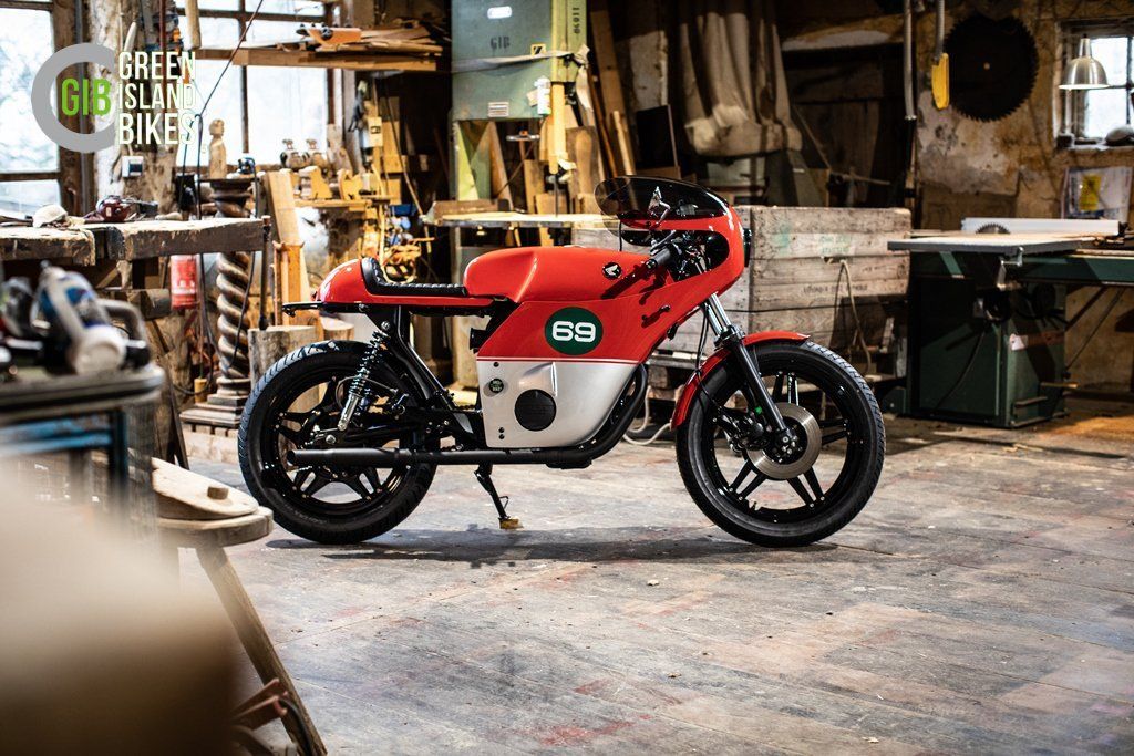 Honda CB 400 N Klassisches und exklusives Motorrad Unikat von Green Island Bikes