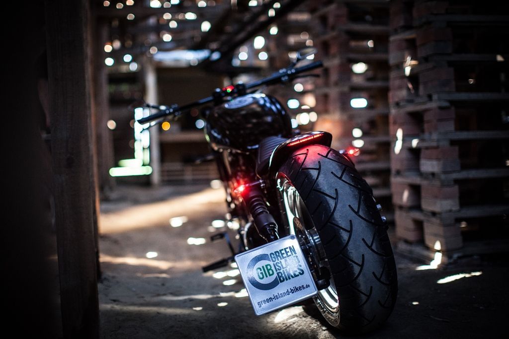 Harley Sportster Klassisches und exklusives Motorrad Unikat von Green Island Bikes