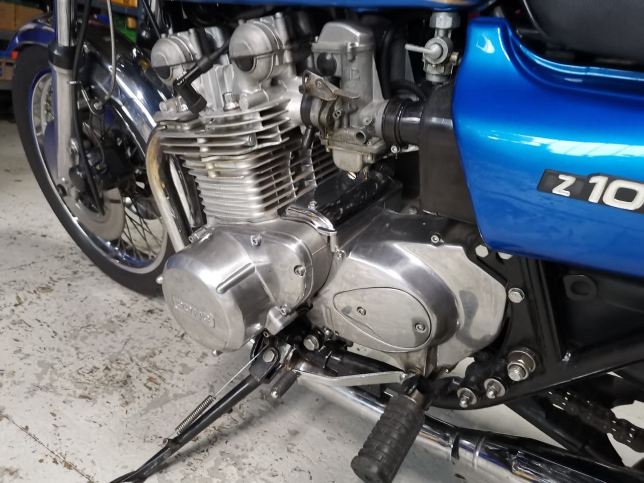 Kawasaki Z 1000 A2 Verkauf. Klassische und exklusive Motorrad Unikat von Green Island Bikes