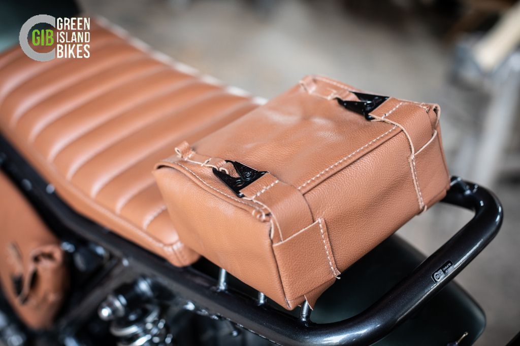 Kawasaki Z 750 B Twin Klassisches und exklusives Motorrad Unikat von Green Island Bikes. Dual Use Scrambler