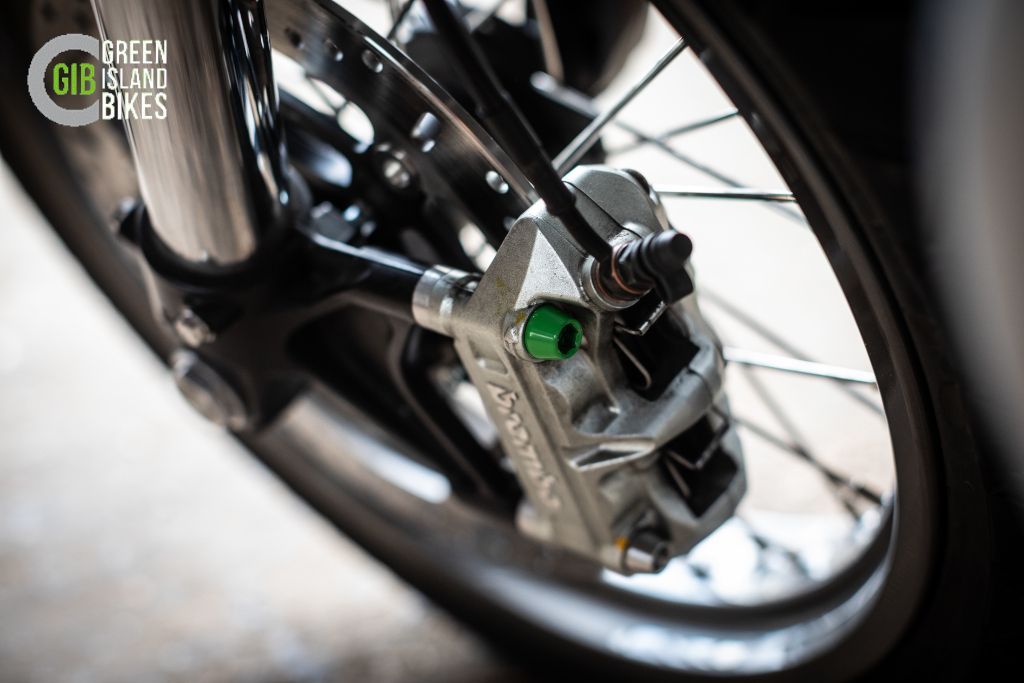 Kawasaki Z 750 B Twin Klassisches und exklusives Motorrad Unikat von Green Island Bikes. Dual Use Scrambler