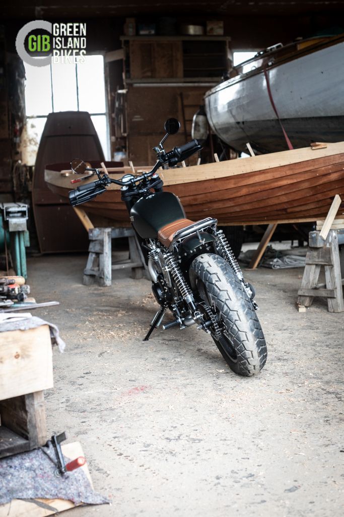 Kawasaki Z 750 B Twin Klassisches und exklusives Motorrad Unikat von Green Island Bikes