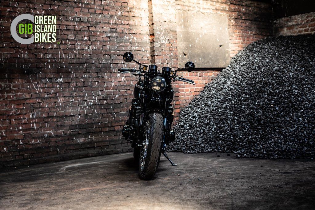 Kawasaki 1100er Zephyr Klassische und exklusive Motorrad Unikat von Green Island Bikes