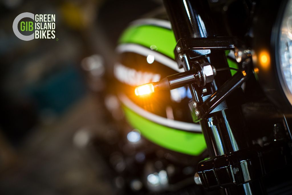 Minimalistisches Steuerungssystem im Custom-Umbau der Sport No. Z-11