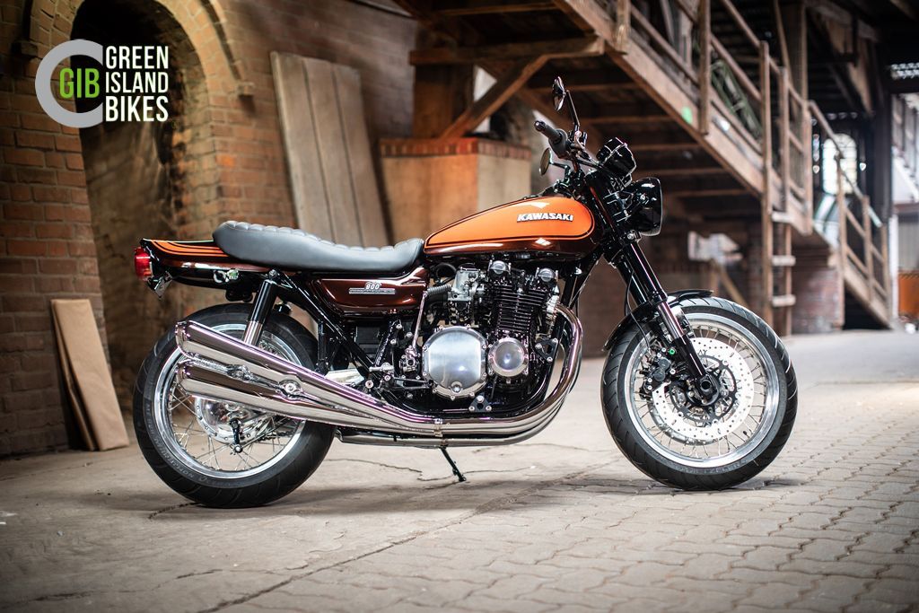 Custom-Auspuffanlage im klassischen Design an der GIB Classic No. Z1-5