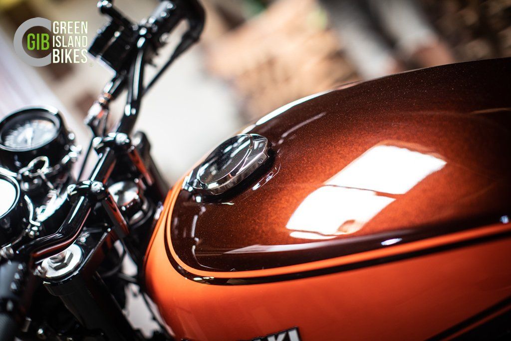 GIB Kawasaki im 73er Z1 Style. Klassisches und exklusives Motorrad Unikat von Green Island Bikes