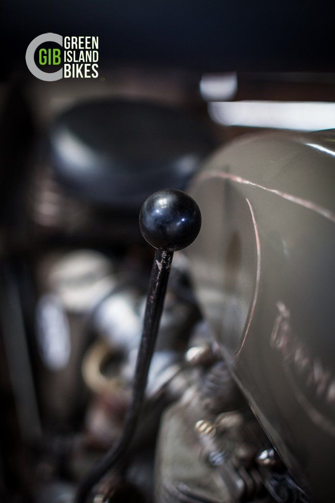 Triumph Starrahmen Klassische und exklusive Motorrad Unikat von Green Island Bikes