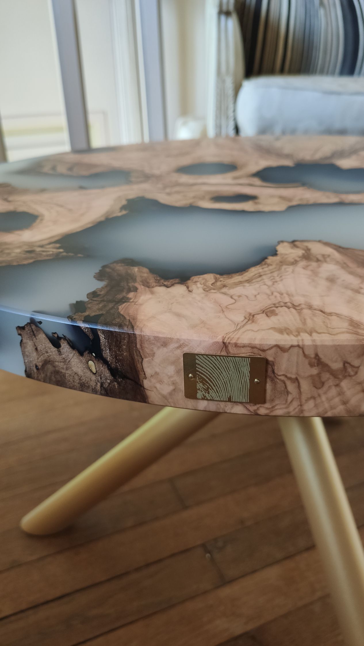 table ronde bois époxy