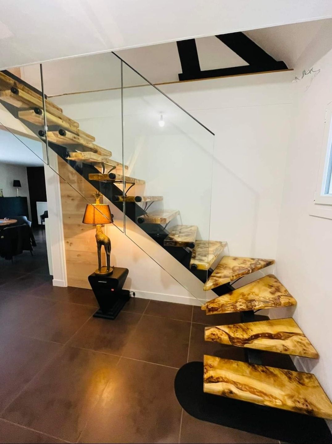 escalier bois résine réalisation