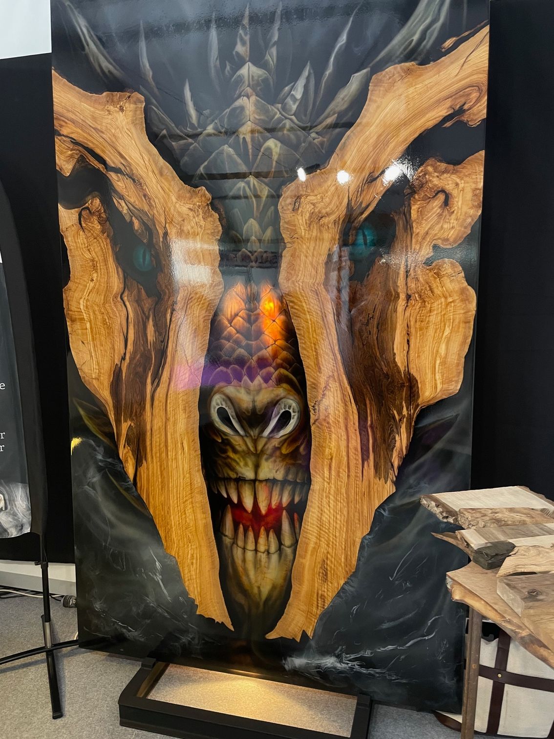 table bois dragon epoxy résine