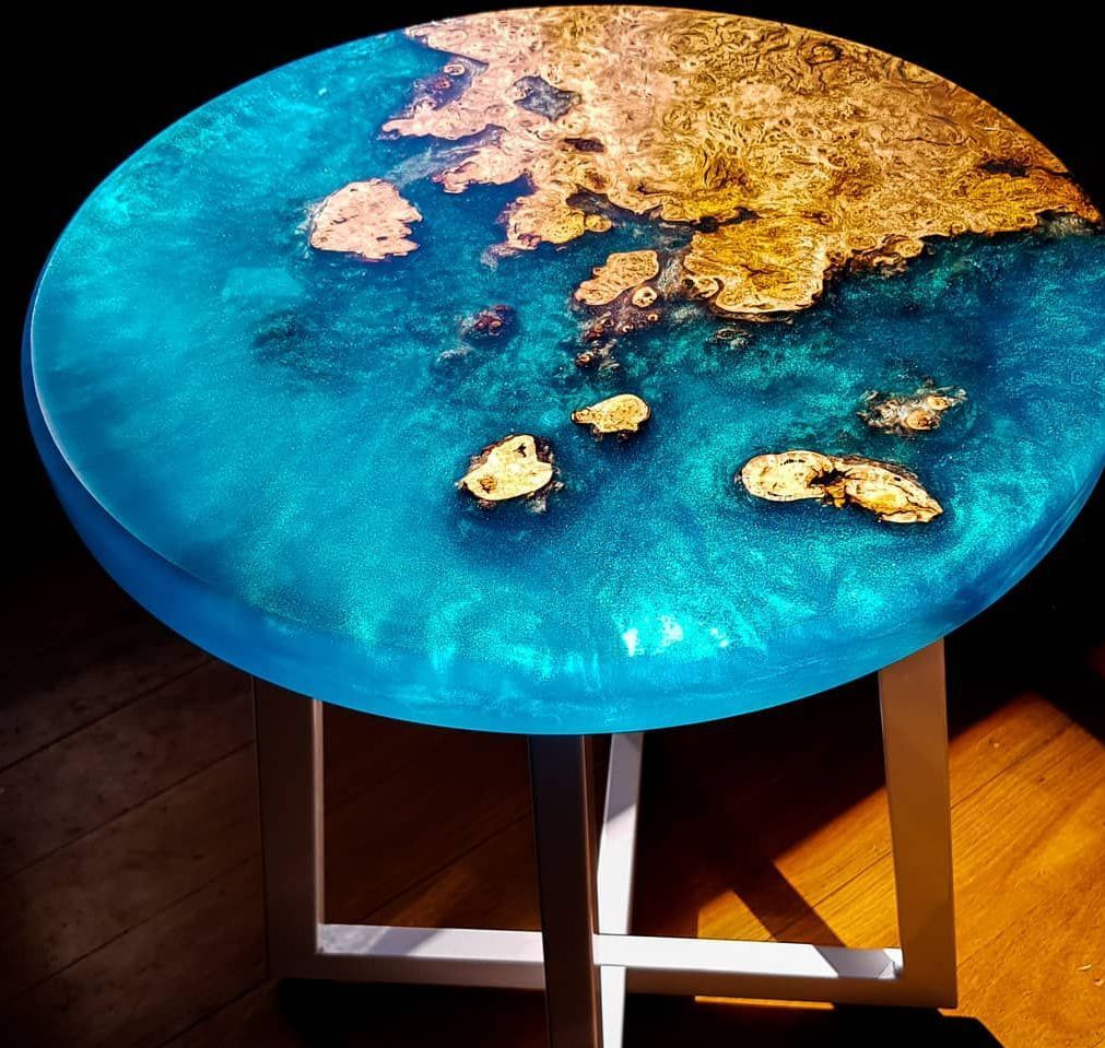 alexwood table chaise bois résine epoxy