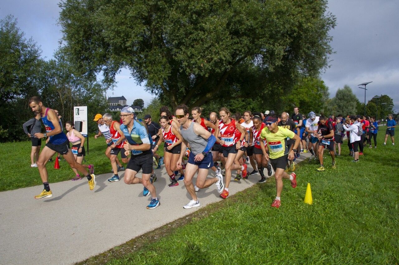 Photo-trail