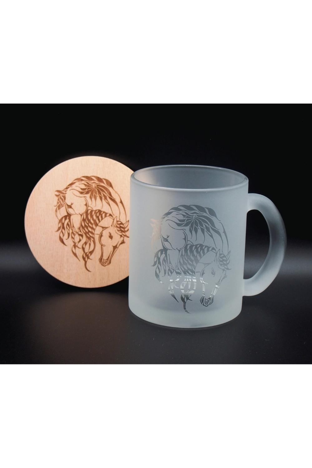 skleneny-hrnek-s-konmi-whites-fantasy-horse-darky-pro-milovniky-koni