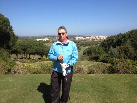 hole in one. pitch putt golf