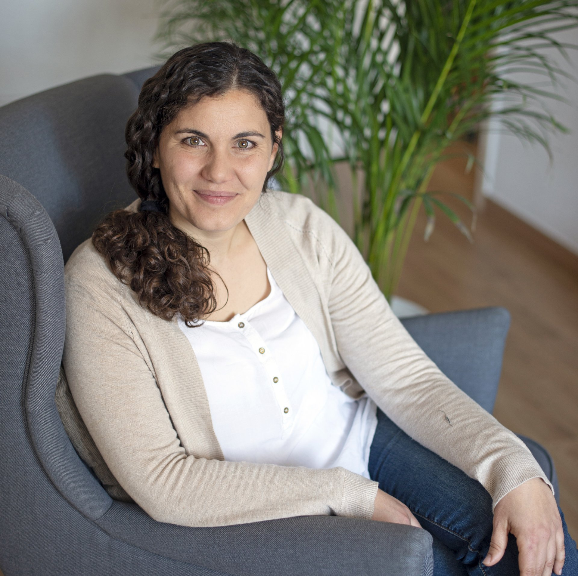 Miriam Miriam Madrona